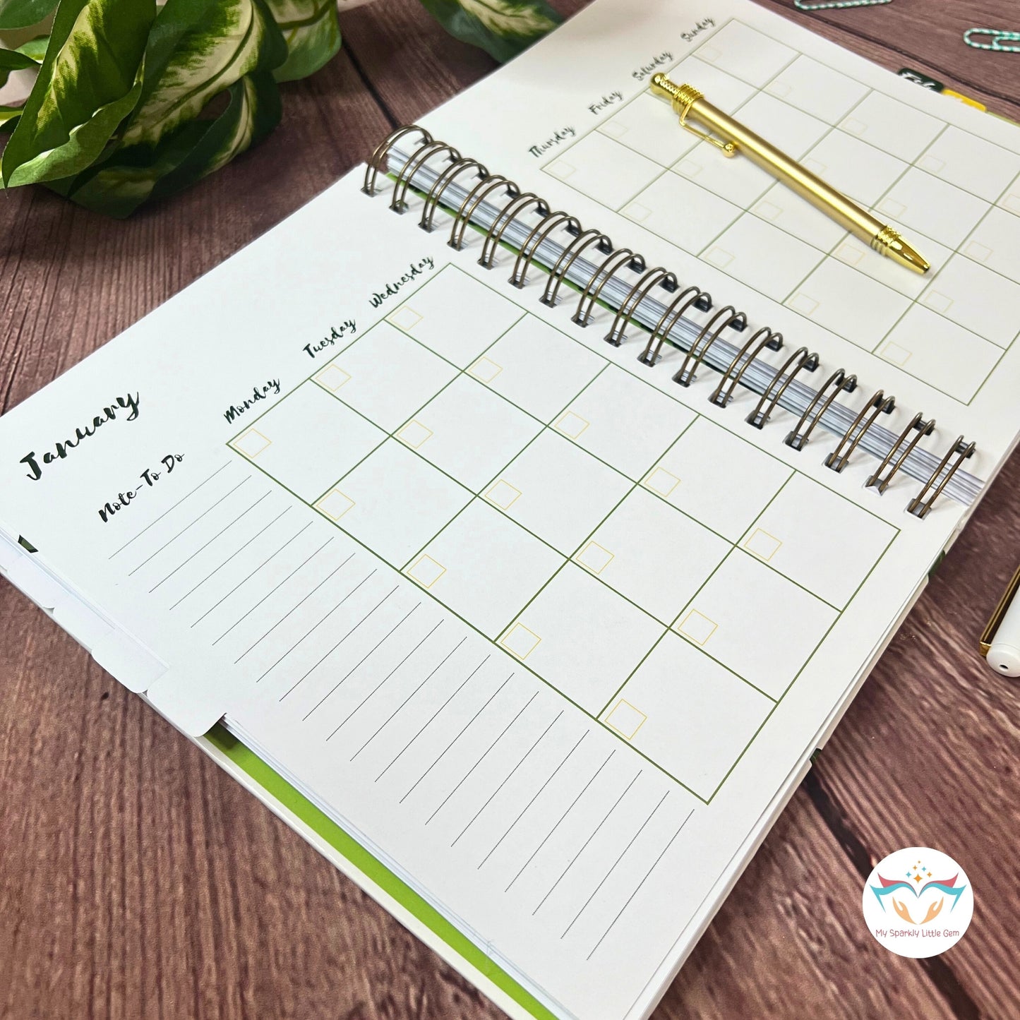 Undated Green Leaves Teacher Planner